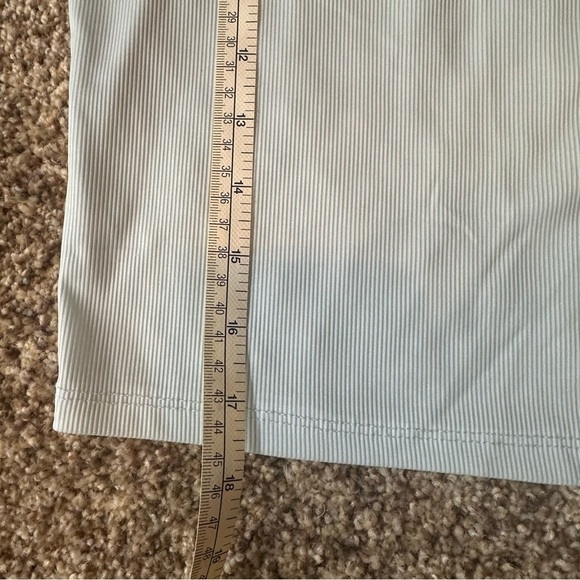 One-Shoulder light blue crop top - Picture 5 of 5